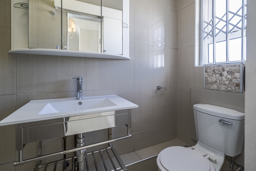To Let 3 Bedroom Property for Rent in Summerstrand Eastern Cape